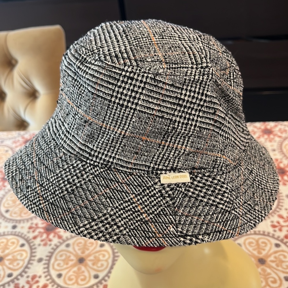 AIME LEON DORE LADIES BLACK WHITE ORANGE TWEED BUCKET HAT-L/XL